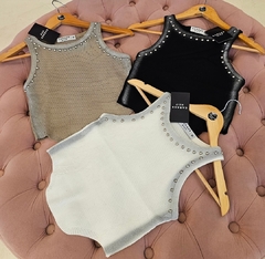 Musculosa Genov Morley importada con tachas - GARAGE 3117