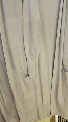 Cardigan Melani largo hilo súper suave con bolsillos y tajo - comprar online
