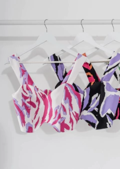 Top Aleia crep pesado estampado con cierre - GARAGE 3117