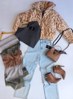 Campera Puffer Bear indi estampada en internet