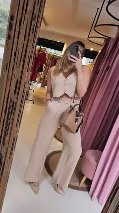 Pantalón Antonella Sastrero texturado con botón - tienda online