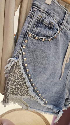 Short Tarina con detalles animal print - GARAGE 3117