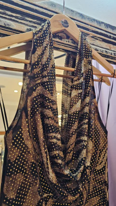 Vestido Zutt largo escote buche con strass largo