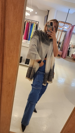 Ruana G lana súper suave