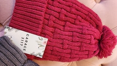 Gorro de lana con piel interior y pompón - GARAGE 3117