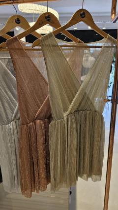 Vestido Lara escote cruzado corto debajo - comprar online
