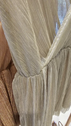 Vestido Lara escote cruzado corto debajo - tienda online