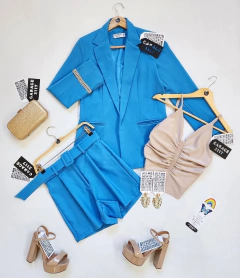 Short Alexandra con cinturon azul malibú - tienda online