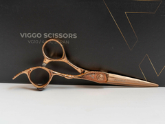 TIJERA FILO NAVAJA 5,5 RUBI GOLD 440C VIGGO V108 - comprar online