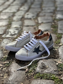 "Golden Star" en internet