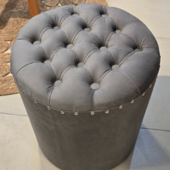 PUFF DE PANA CON CAPITONE - tienda online
