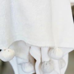 MANTA POLAR POMPON - tienda online