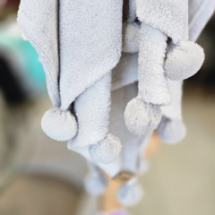 MANTA POLAR POMPON - comprar online