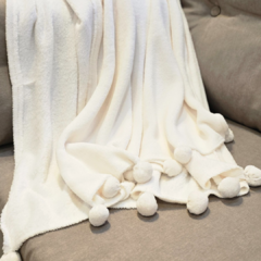 MANTA POLAR POMPON