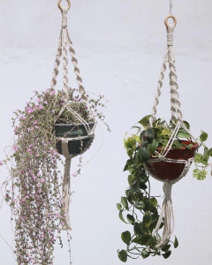 Portamacetas colgante