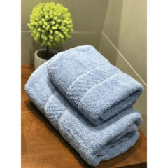 Juego Toalla y Toallón PLATINO SPA PREMIUM - 550 grs/m2