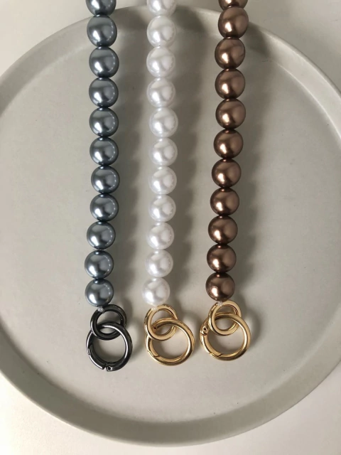 Alça de Mão em Pérolas - Louise (Unid.)