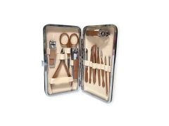 Imagen de Cosmetico Set Manicura Estuche liso Pedicura Alicate