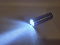 Linterna X12 Unidades Metal Led A Pila Camping Pesca Portátil - comprar online