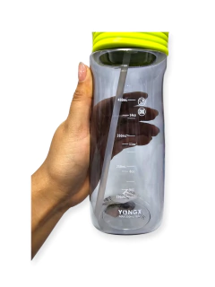 Imagen de Botella Agua Plástico con pico silicona 700ml