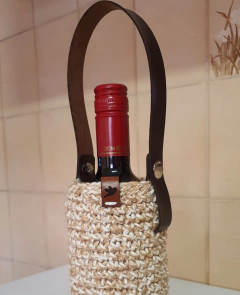 Alça Porta Vinho Lisa/ com Botão de Pressão na internet