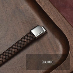 Pulseira Masculina de Couro e Aço Inox Luxo - comprar online