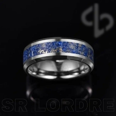 Aliança em Tungstênio e Pedra Lápis Lazúli 8mm - Pulseiras e Acessórios Masculino | Sr Lordre