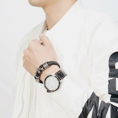 Imagem do Pulseira Masculina Cruz em Couro e Aço Inox Fecho Magnético