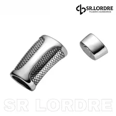 Fecho de pulseira masculina de couro genuíno, com detalhes em metal prateado.