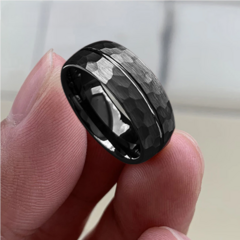 Anel Masculino Martelado de Tungstênio Premium - Pulseiras e Acessórios Masculino | Sr Lordre