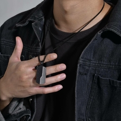 Colar Masculino de aço inoxidável com Ponto de Zircônia - loja online