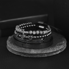Kit de pulseira Cruz Cravejado de Zircônia Luxo na internet
