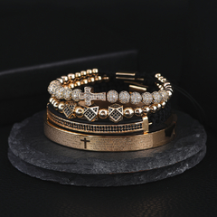Imagem do Kit de pulseira Cruz Cravejado de Zircônia Luxo