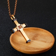 CORRENTE CRUCIFIXO AÇO INOX E MADEIRA na internet