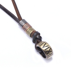 Colar de homem personalidade moda anel de liga numeral romano pingente vintage p - comprar online
