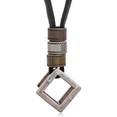 Colar Masculino Quadrado Vintage de Couro Legitimo