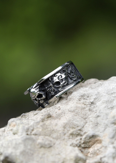 Anel Masculino Caveira Vintage em Aço Inoxidável - Pulseiras e Acessórios Masculino | Sr Lordre