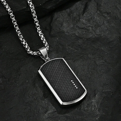 Colar Masculino Tag Aço Inox Cravejado em Zircônia na internet