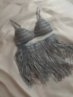 Imagen de Traje de egresada triangulo