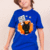 Camiseta Infantil " Tem um insolente me Olhando"