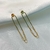 Brinco arredondado com fio banhado a ouro 18k