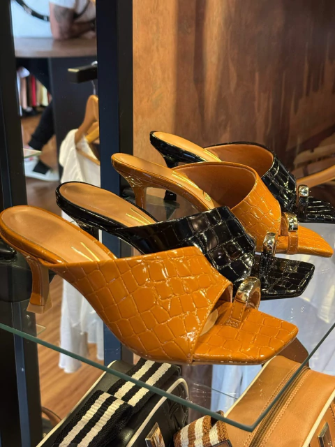 Tamanco Beatriz - comprar online