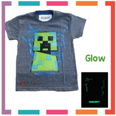 Remera M/C GLOW que BRILLA en la oscuridad 100% algodón peinado premium PATRULLA CANINA - PAW PATROL - tienda online