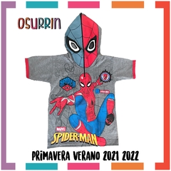 Remera de algodón con máscara HOMBRE ARAÑA y estampa de Personajes. T4 al 14. - OSURRIN