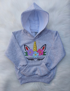Buzo Frisa con aplique Bordado de UNICORNIO con Capucha y Bolsillos. en internet