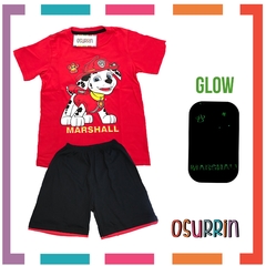 Pijama Verano PAW PATROL MARSHALL Remera + Short estampa GLOW que BRILLA en la oscuridad 100% algodón peinado premium en internet