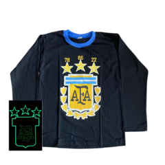 Pijama AFA Argentina estampa GLOW que BRILLA en la oscuridad 100% algodón peinado premium - tienda online