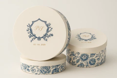 10 UN CAIXA CARTONADA REDONDA 20x10 - Estampa e Iniciais na internet