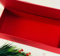 10 UN CAIXA CARTONADA DOCES FECHAMENTO COM IMÃ - comprar online