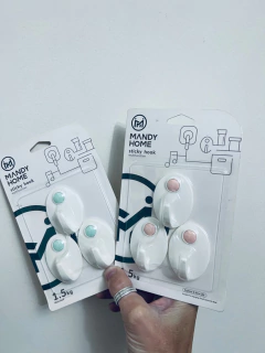 Set x 3 perchas autoadhesivas Plack - comprar online